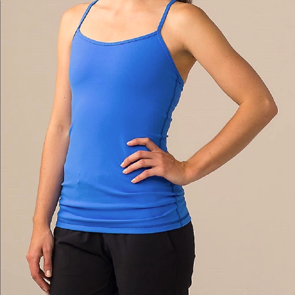 Lululemon Athletica Y Flow top size 8